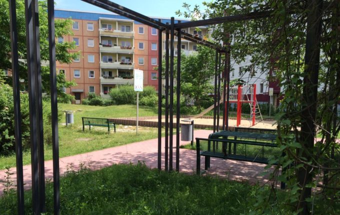 Spielplatz - Sitzgelegenheiten